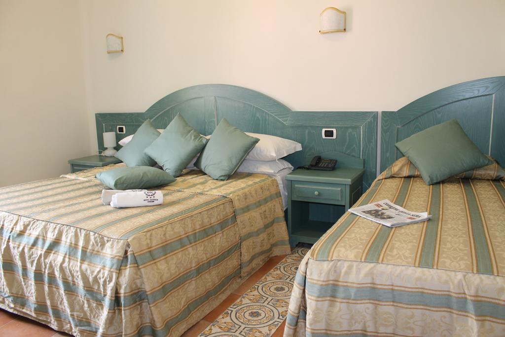 Hotel Riviera Varazze Esterno foto