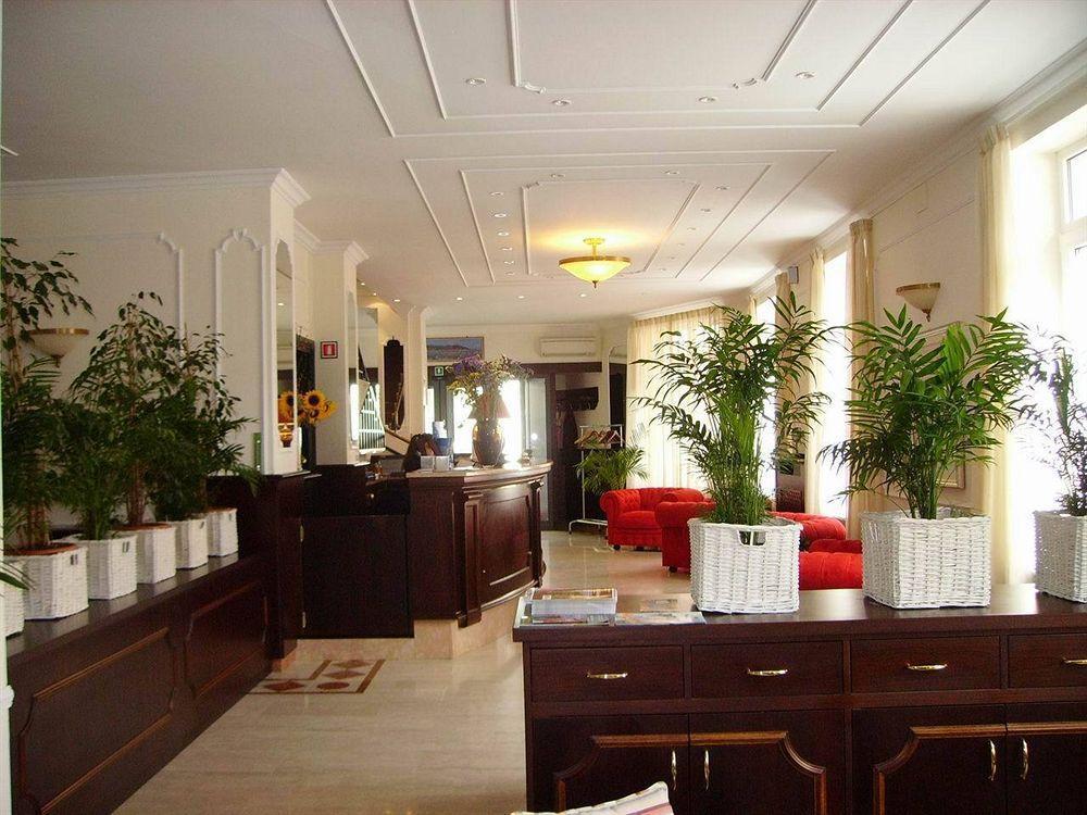 Hotel Riviera Varazze Esterno foto