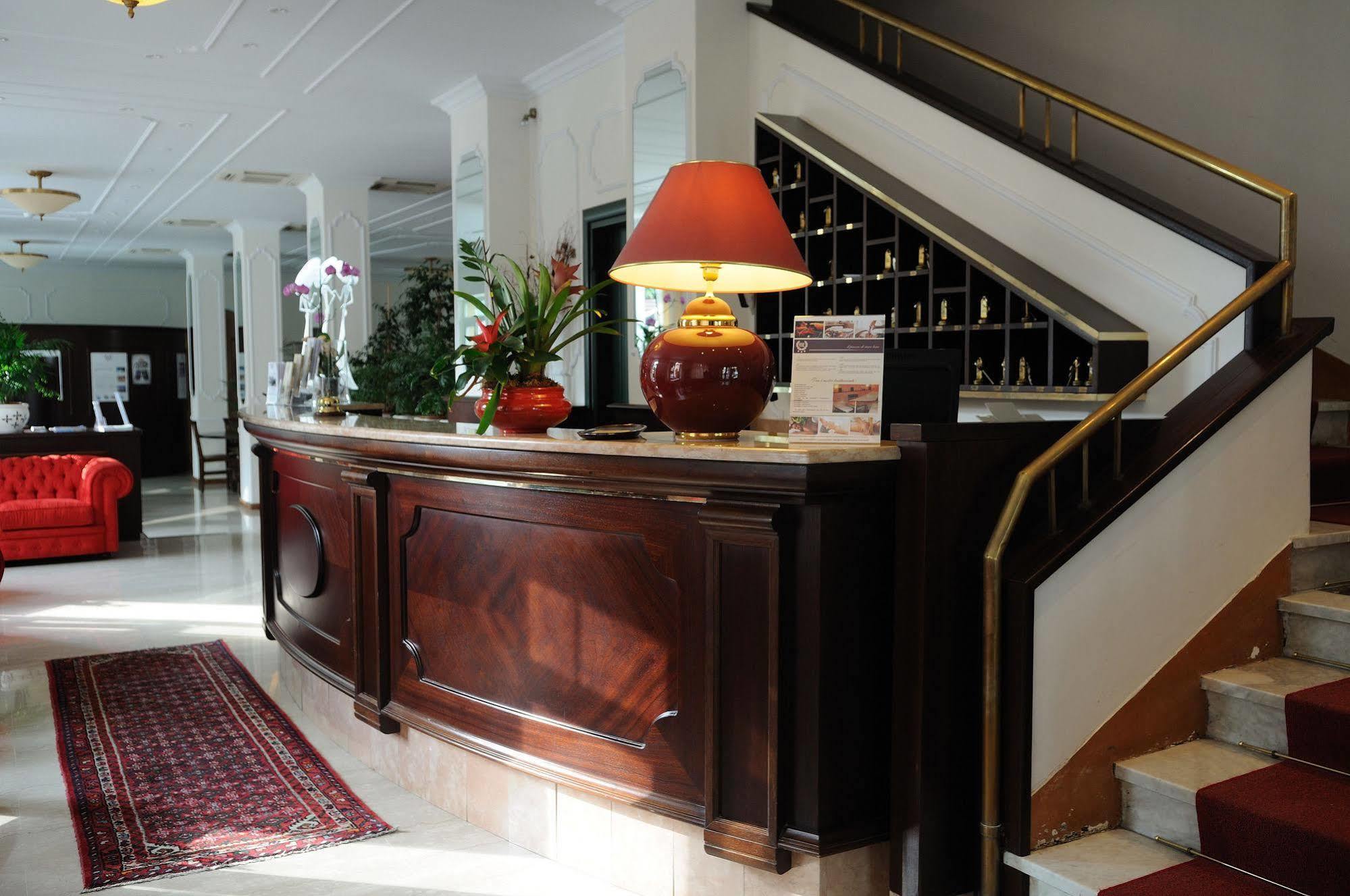 Hotel Riviera Varazze Esterno foto